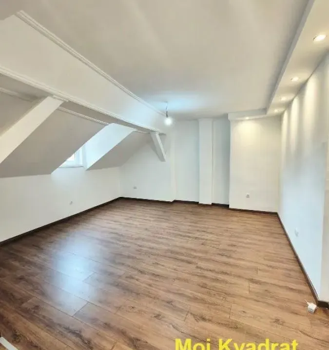 Sale, two bedroom apartment, 78m², Palilula Sve Podlokacije, Beograd