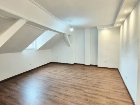 Stan in Palilula Sve Podlokacije