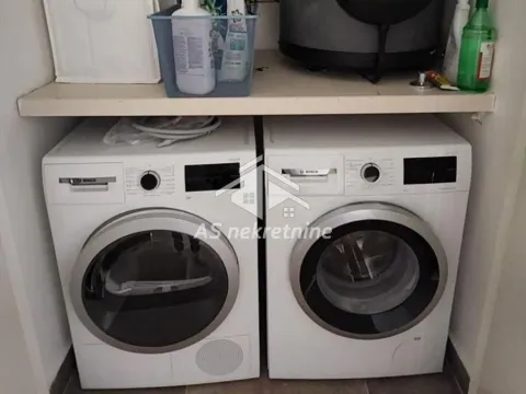 Izdavanje, četvorosoban stan, 123m², Savski Venac, Beograd - image 13