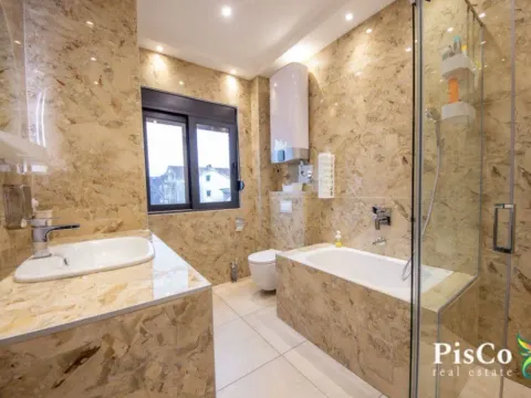 Rent, house, 180m², Gornja Gorica, Podgorica - image 9