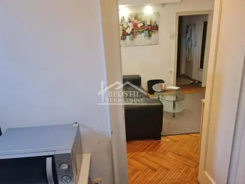 Izdavanje, dvosoban stan, 50m², Botanička Bašta, Palilula Sve Podlokacije - image 5