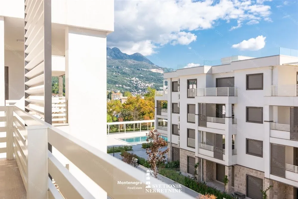 Prodaja, dvosoban stan, 76m², Igalo, Herceg Novi