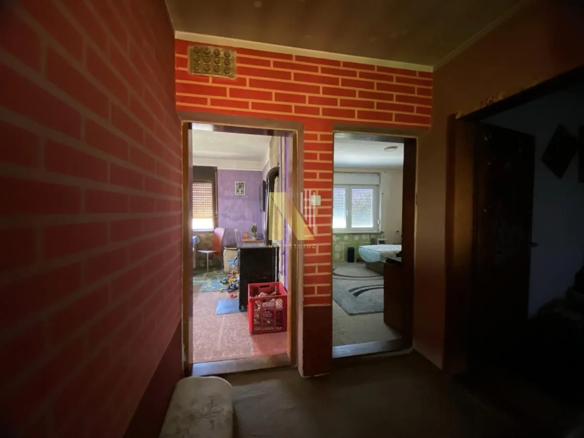 Prodaja, kuća, 112m², Kać, Novi Sad Sve Podlokacije