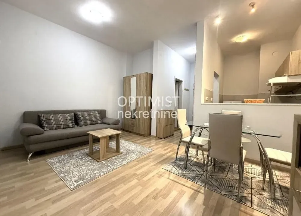 Rent, apartment, 28m², Stari Grad, Beograd