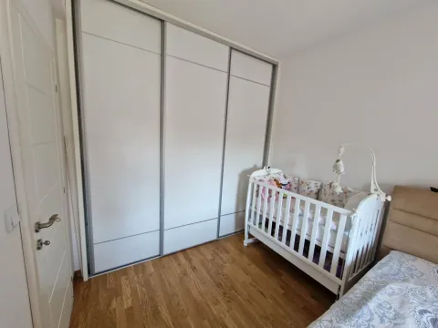 Rent, one bedroom apartment, 46m², Stari Aerodrom, Podgorica - image 11