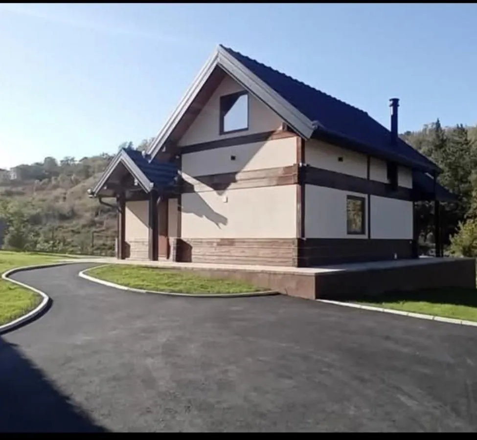 Prodaja, kuća, 79m², Sremska Kamenica, Petrovaradin