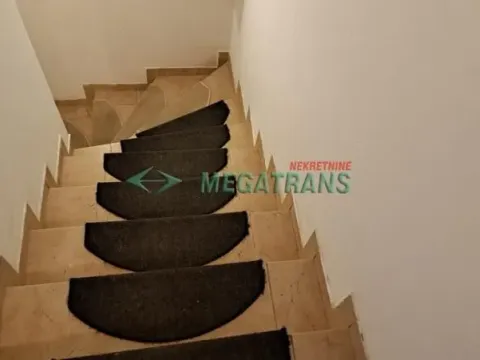 Izdavanje, četvorosoban stan, 100m², Novi Sad Sve Podlokacije, Novi Sad - image 19