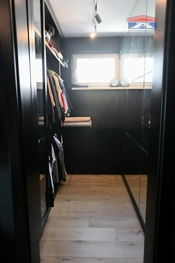 Sale, house, 360m², Petrovaradin, Novi Sad