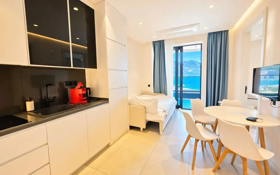 Sale, one bedroom apartment, 44m², Bečići, Budva