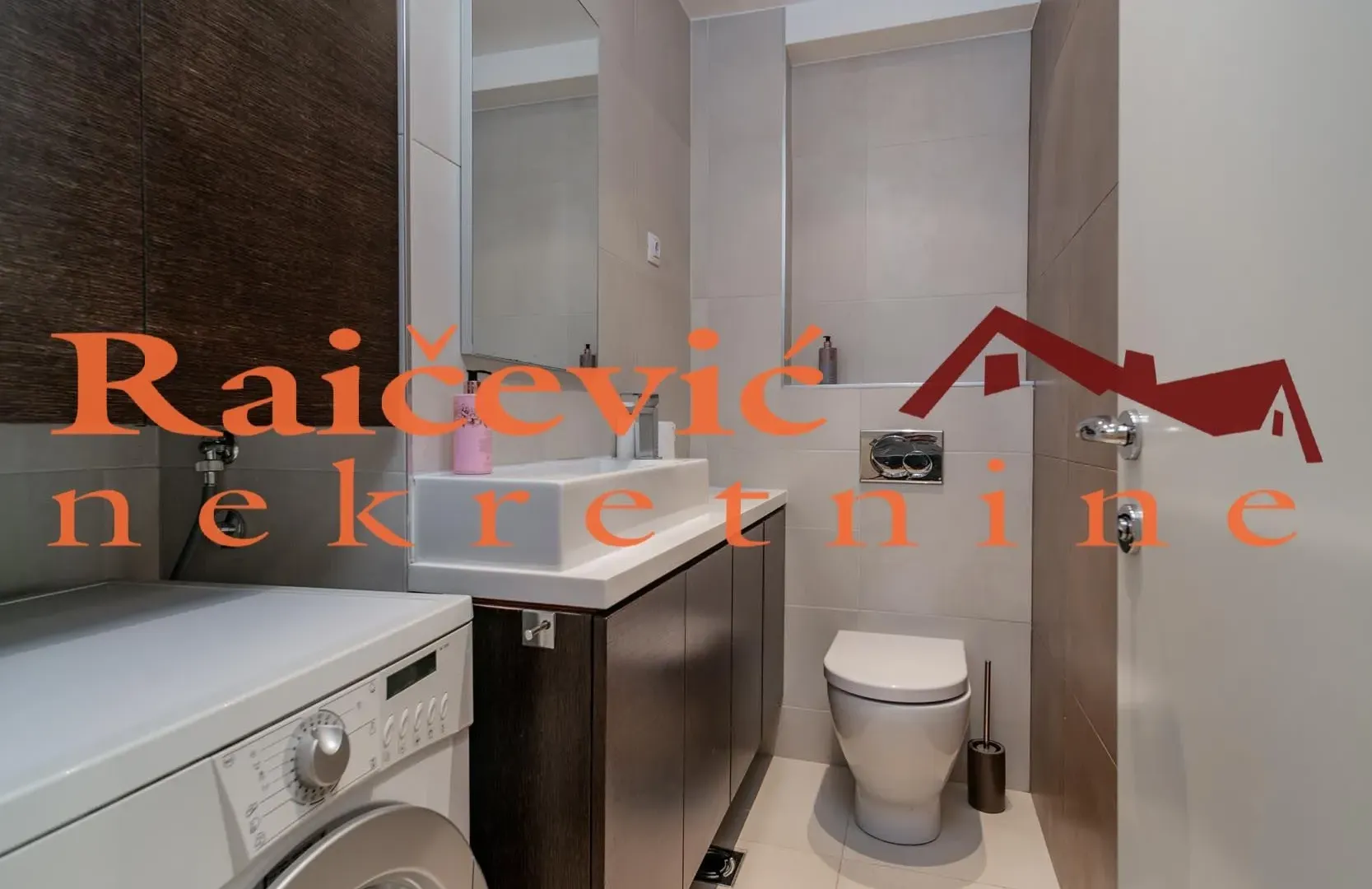 Rent, three bedroom apartment, 102m², Čukarica, Beograd