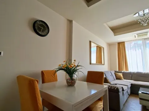 Rent, one bedroom apartment, 50m², Zaobilaznica, Budva - image 1