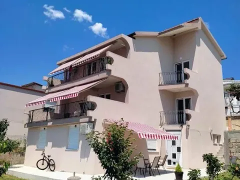 Sale, house, 350m², Bjeliši, Bar