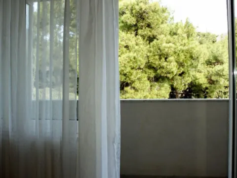 Izdavanje, dvosoban stan, 100m², Centar, Tivat - image 10