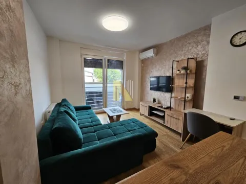 Izdavanje, jednosoban stan, 34m², Salajka, Novi Sad Sve Podlokacije