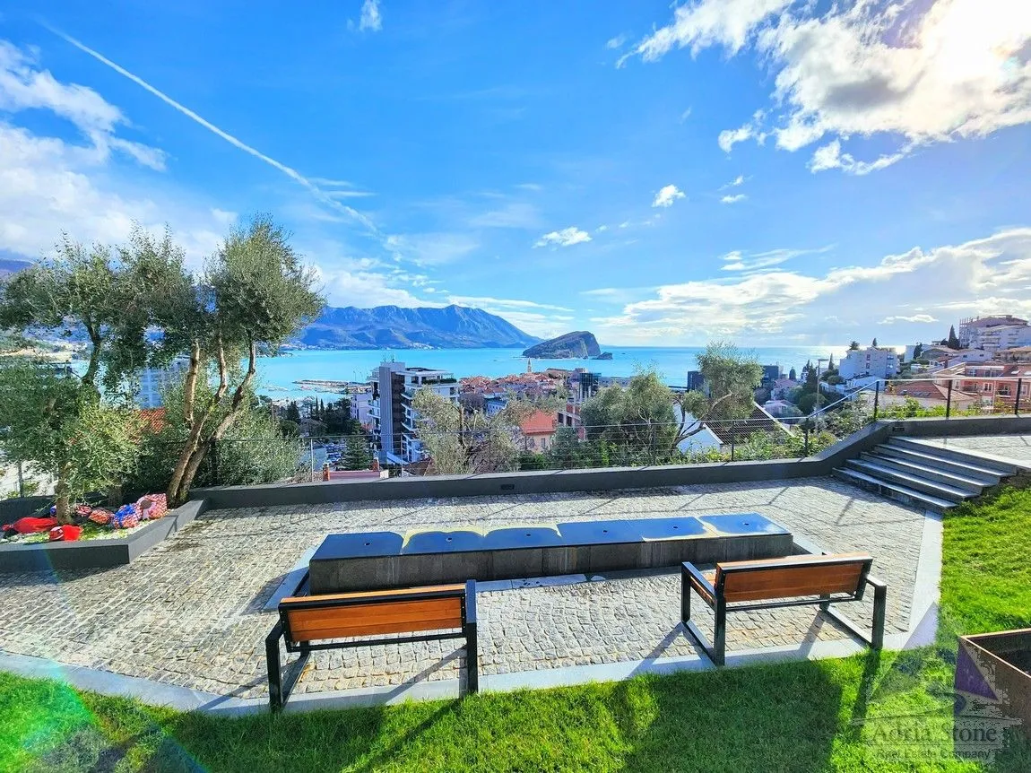 Sale, two bedroom apartment, 111m², Komoševina, Budva