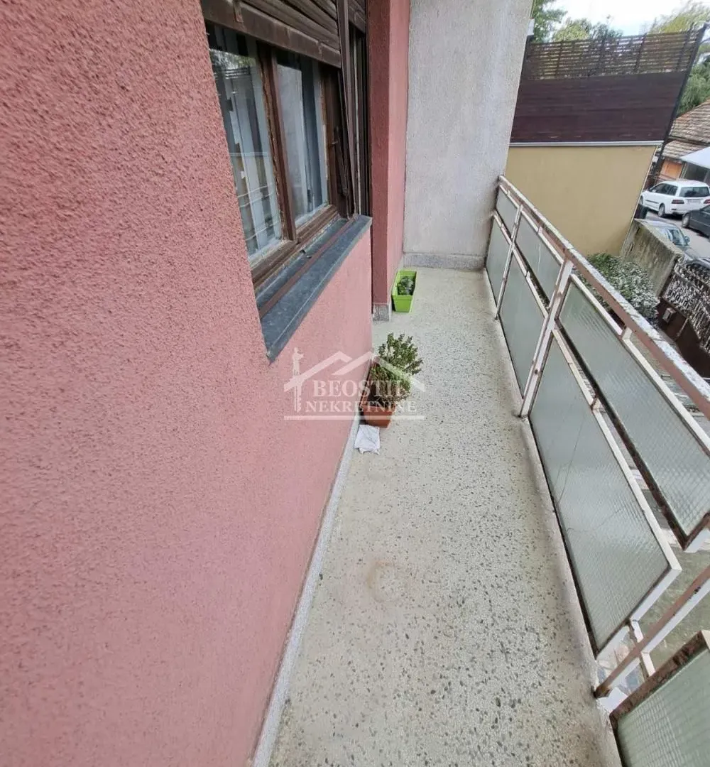Prodaja, kuća, 180m², Centar Sve Podlokacije, Beograd