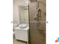 Izdavanje, stan, 140m², Senjak, Beograd - image 4