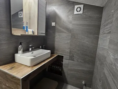 Prodaja, stan, 140m², Erdoglija, Kragujevac - image 20