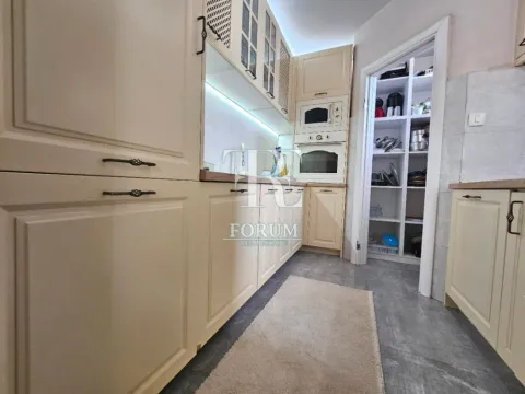 Rent, house, 270m², Dahna, Podgorica - image 4