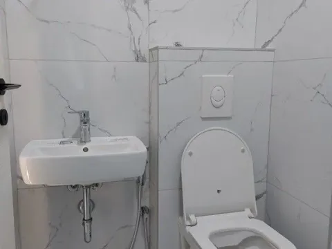 Prodaja, jednosoban stan, 41m², Stari Aerodrom, Podgorica - image 4