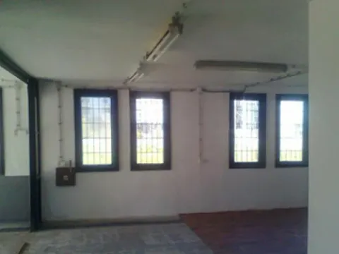 Izdavanje, poslovni prostor, 200m², Novi Beograd Sve Podlokacije, Beograd