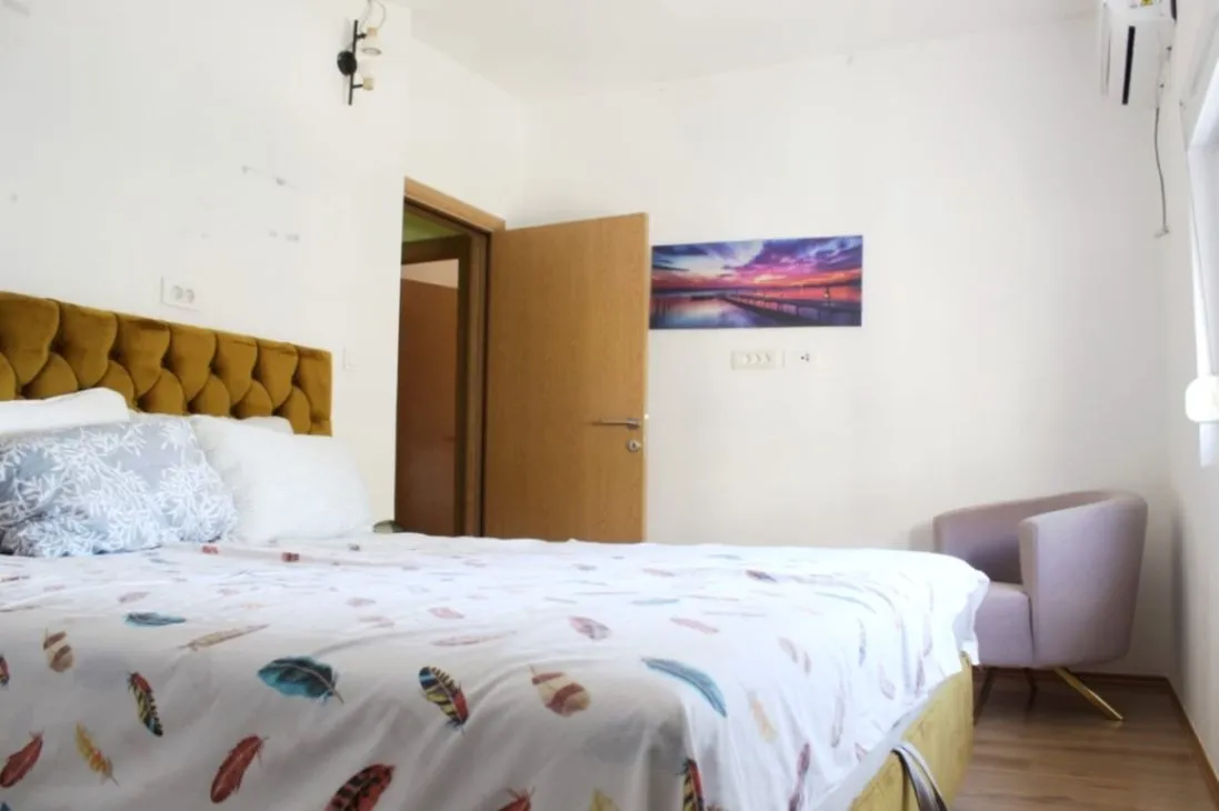 Izdavanje, trosoban stan, 100m², Zabjelo, Podgorica