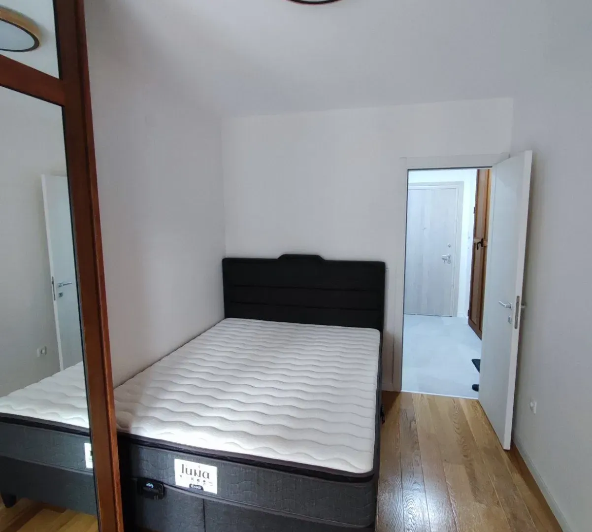 Rent, apartment, 47m², Central Point, Podgorica