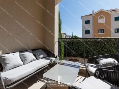 Sale, one bedroom apartment, 54m², Luštica Bay, Tivat - image 7