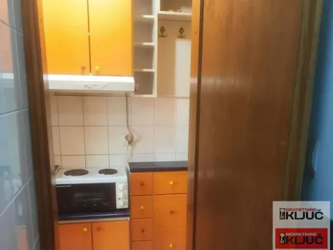 Izdavanje, garsonjera, 20m², Grbavica, Novi Sad Sve Podlokacije - image 5