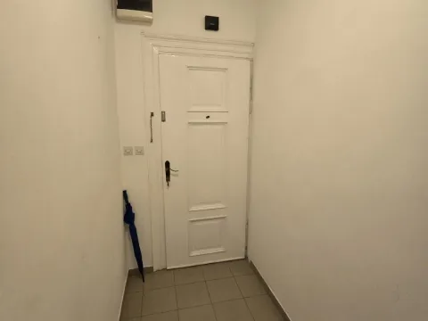 Prodaja, trosoban stan, 72m², Kotor, Crna Gora - image 9