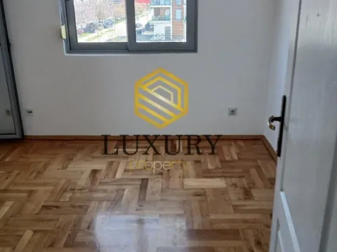 Rent, apartment, 40m², Stari Aerodrom, Podgorica - image 5