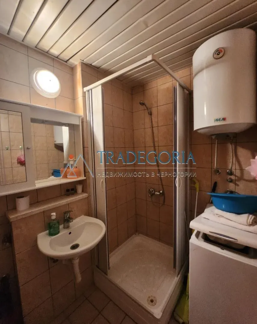 Prodaja, dvosoban stan, 57m², Sutomore, Bar