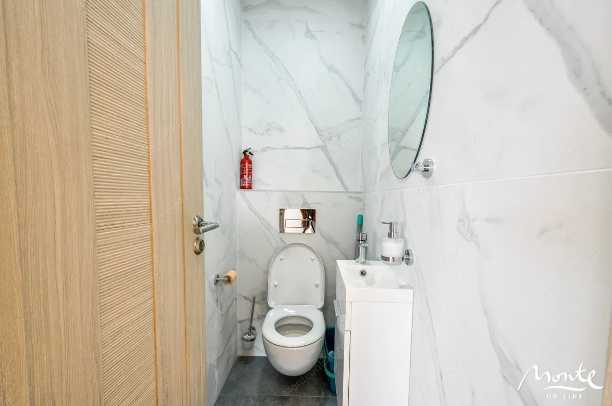Prodaja, dvosoban stan, 73m², Tivat, Crna Gora