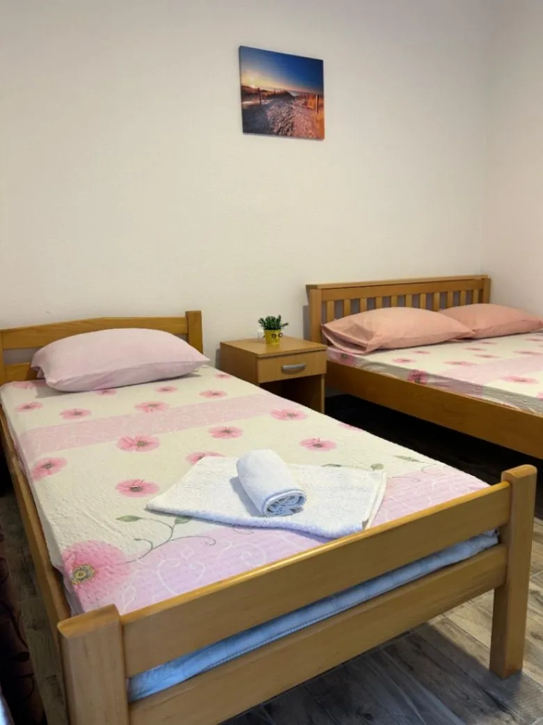 Sale, house, 300m², Sutomore, Bar