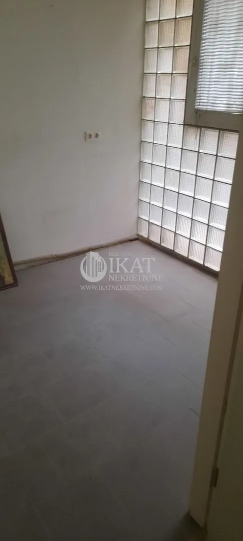 Sale, office space, 350m², Vračar Sve Podlokacije, Beograd