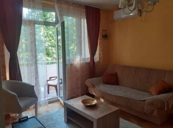 Izdavanje, stan, 58m², Podgorica, Crna Gora