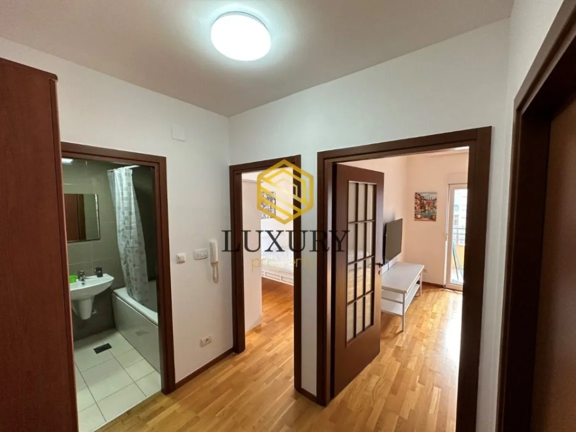Rent, one bedroom apartment, 50m², City Kvart, Podgorica