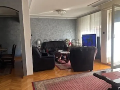 Prodaja, trosoban stan, 94m², Karaburma, Palilula Sve Podlokacije - image 5