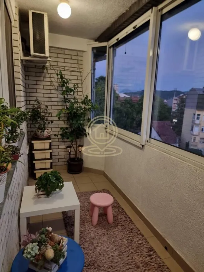 Rent, three bedroom apartment, 97m², Medijana, Niš