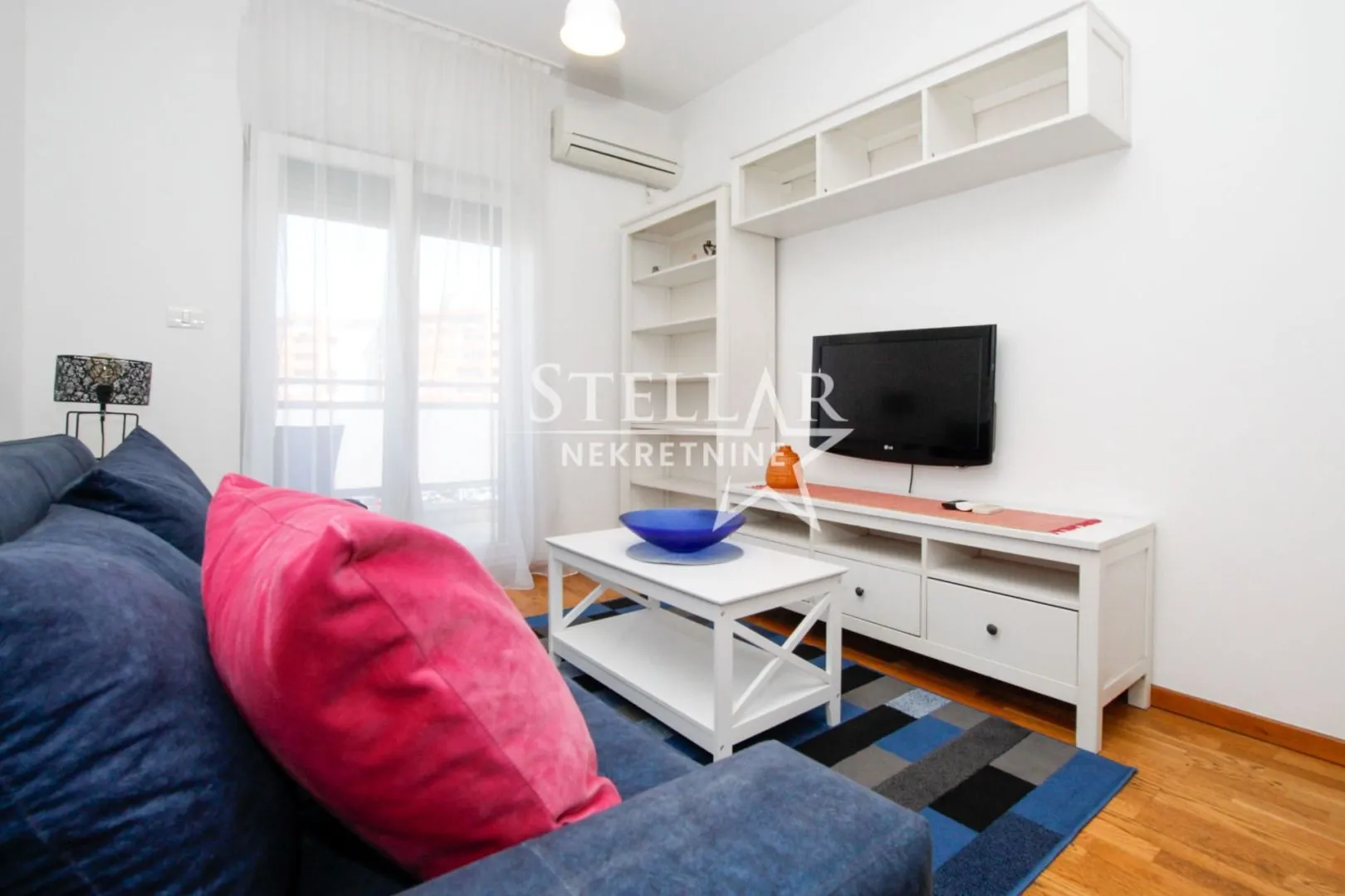 Rent, one bedroom apartment, 45m², City Kvart, Podgorica