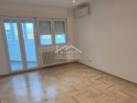 Stan in Zemun Centar