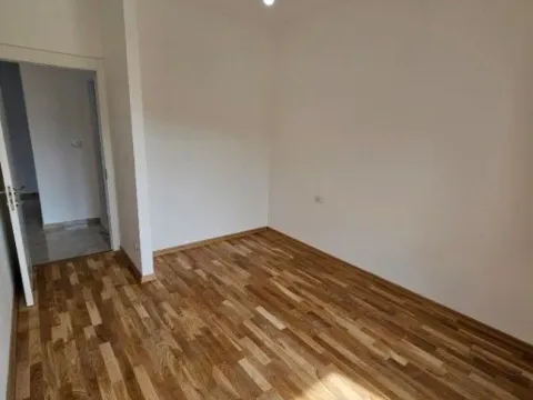 Prodaja, dvosoban stan, 64m², City Kej, Podgorica - image 12