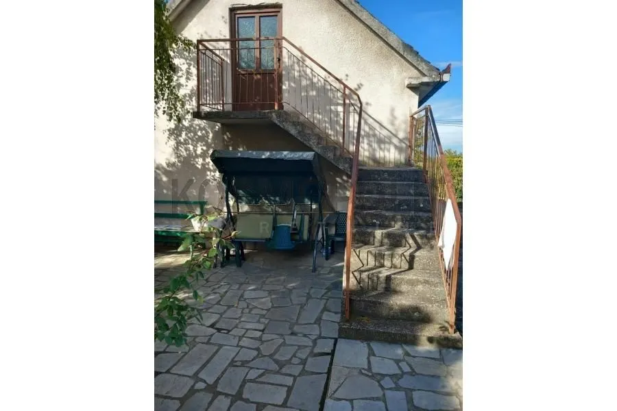 Rent, office space, 30m², Železnik, Beograd