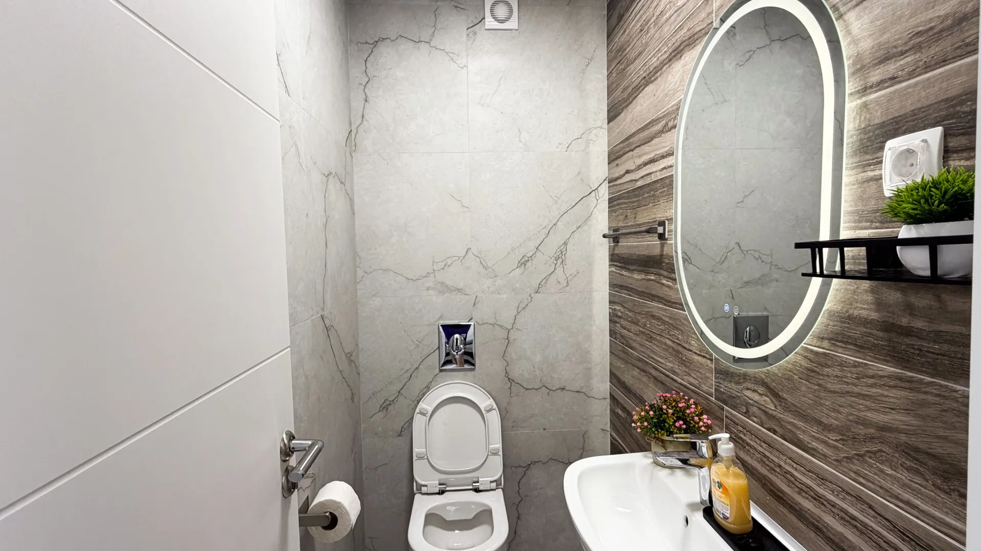 Izdavanje, dvosoban stan, 68m², Zabjelo, Podgorica