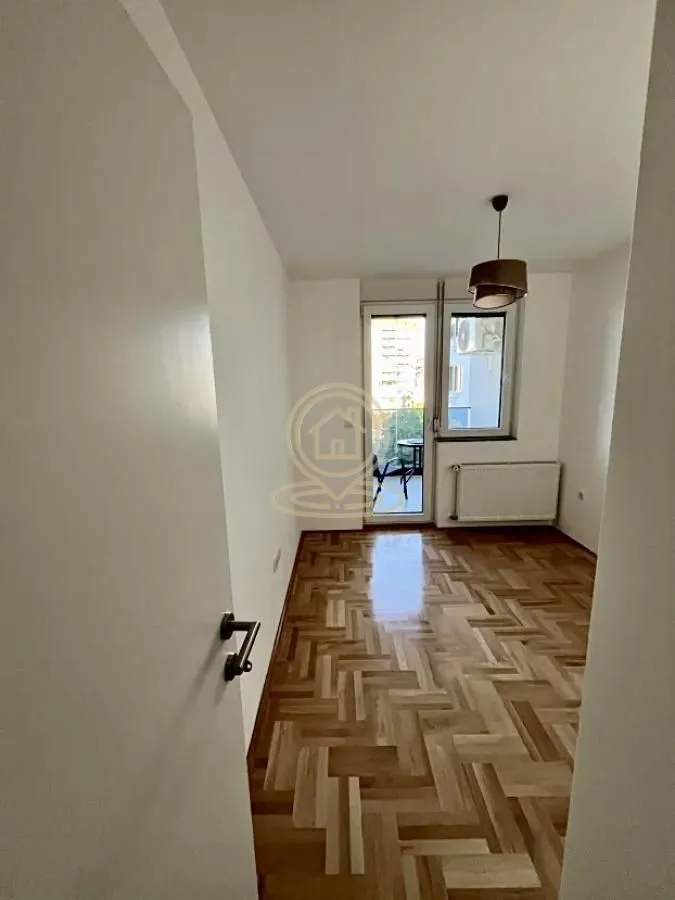 Rent, one bedroom apartment, 55m², Medijana, Niš