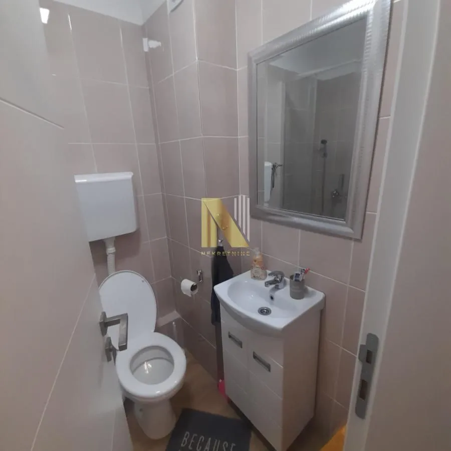 Prodaja, garsonjera, 22m², Nova Detelinara, Novi Sad Sve Podlokacije