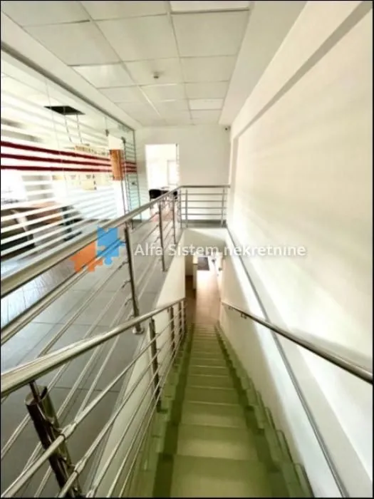 Rent, office space, 325m², Retenzija, Beograd