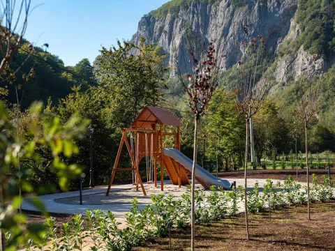 Prodaja, kuća, 170m², Rovačko Trebaljevo, Kolašin - image 26