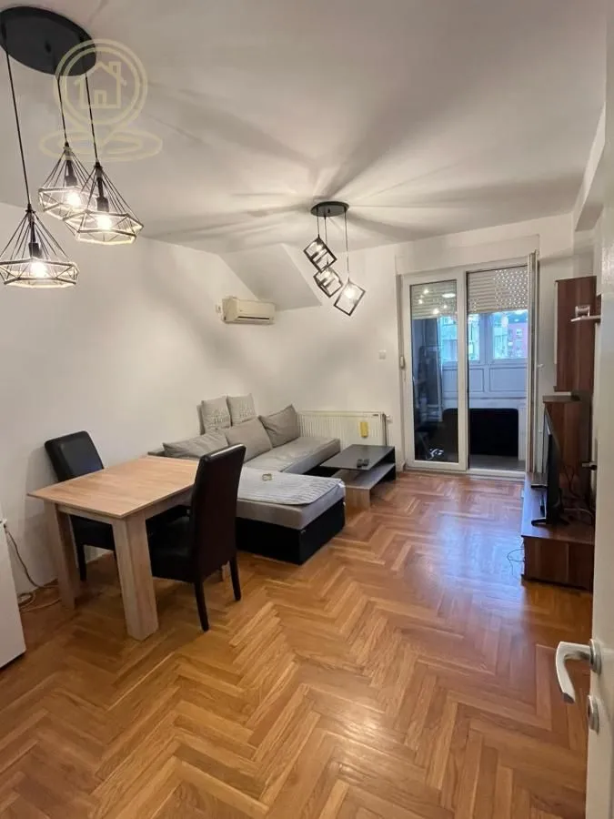 Rent, three bedroom apartment, 65m², Novi Sad, Srbija