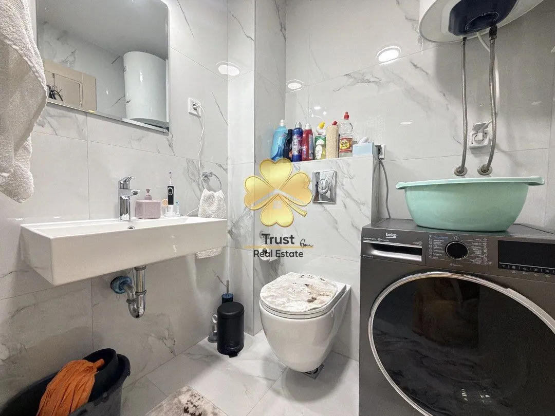 Izdavanje, dvosoban stan, 70m², Stara Varoš, Podgorica